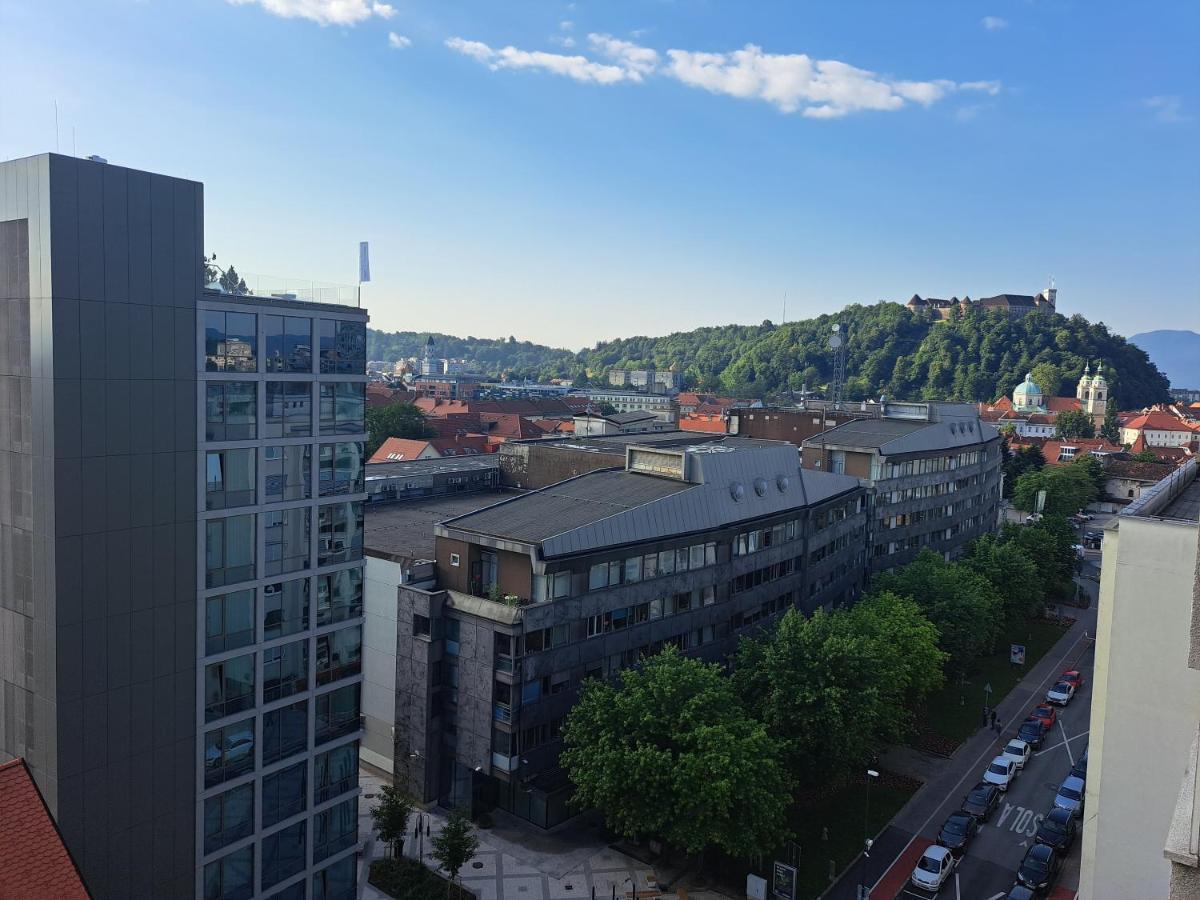 Apartamento Ljubljana Center With A Castle View, Parking Exterior foto